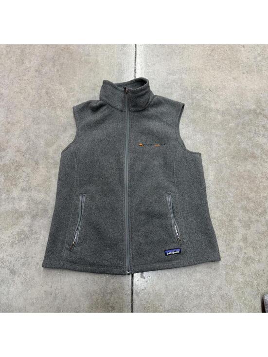 Patagonia Jackets & Blazers - vintage patagonia synchilla dark grey full zip fleece vest size large WOMENS